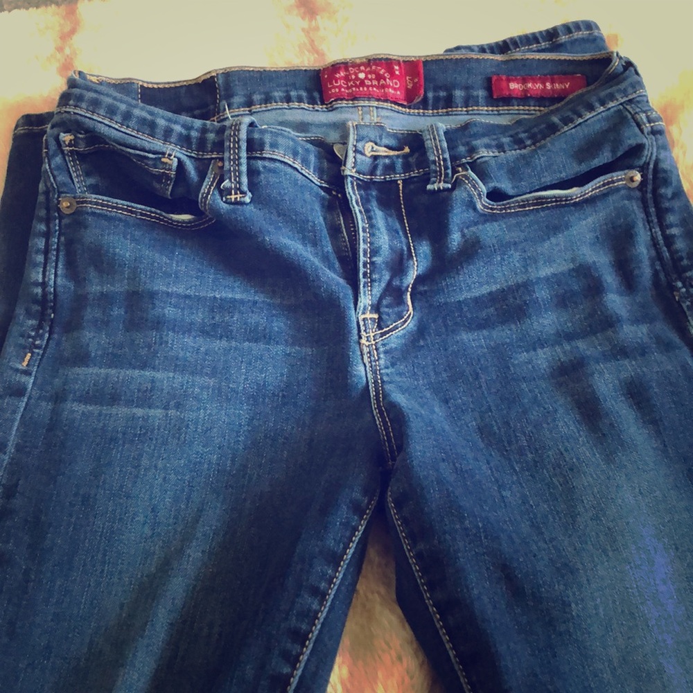 Lucky Brand skinny jeans.